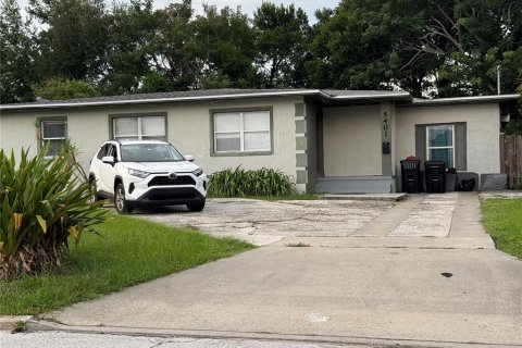Villa ou maison à Orlando, Floride 4 chambres, 170.2 m2 № 2368963