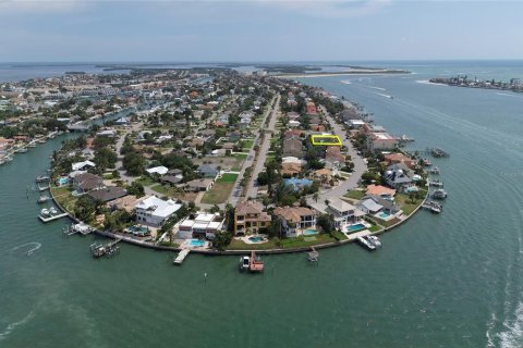 Casa en venta en Tierra Verde, Florida, 4 dormitorios, 315.87 m2 № 2290973 - foto 6