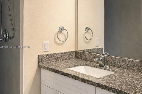 Купить кондоминиум в Санрайз, Флорида 2 спальни, 78.97м2, № 2066974 - фото 10