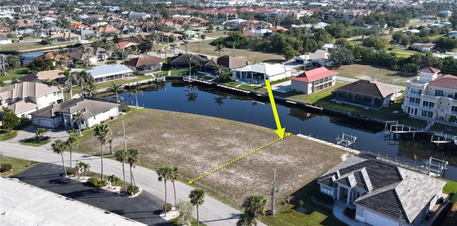Land in Punta Gorda, Florida № 1568036