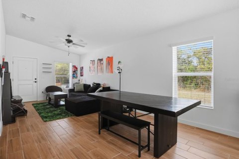 House in Weeki Wachee, Florida 2 bedrooms, 95.88 sq.m. № 2403709 - photo 4
