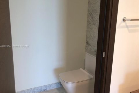 Appartement à louer à Miami, Floride: 1 chambre, 76.74 m2 № 1987685 - photo 23