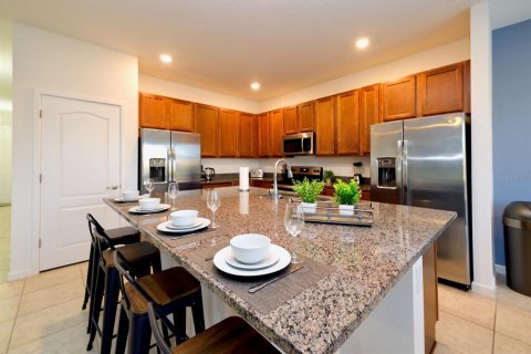 House in Kissimmee, Florida 8 bedrooms, 353.49 sq.m. № 1526817 - photo 10
