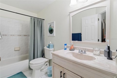 Купить кондоминиум в Кэсселберри, Флорида 6 комнат, 106.93м2, № 2229582 - фото 27