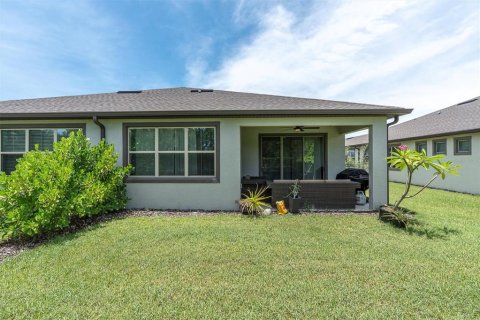 House in Apollo Beach, Florida 2 bedrooms, 147.16 sq.m. № 1827231 - photo 3