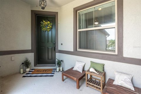 House in Apollo Beach, Florida 2 bedrooms, 147.16 sq.m. № 1827231 - photo 8