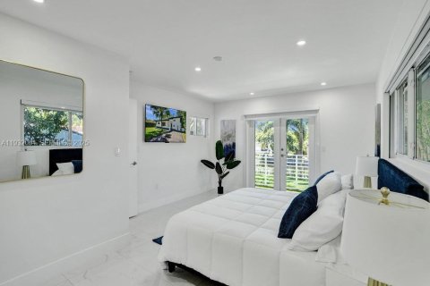 Casa en alquiler en El Portal, Florida, 4 dormitorios, 119.57 m2 № 1990769 - foto 22