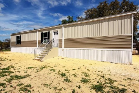 Apartment in Lake Wales, Florida 3 bedrooms, 91.97 sq.m. № 2238917