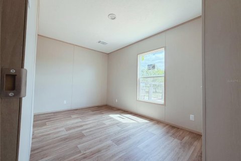 Apartment in Lake Wales, Florida 3 bedrooms, 91.97 sq.m. № 2238917 - photo 4