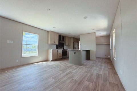 Apartment in Lake Wales, Florida 3 bedrooms, 91.97 sq.m. № 2238917 - photo 6