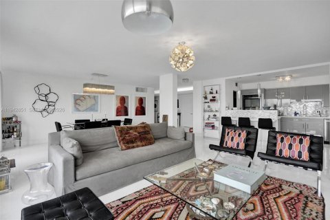 Appartement à louer à Bal Harbour, Floride: 3 chambres, 278.71 m2 № 1999371 - photo 5