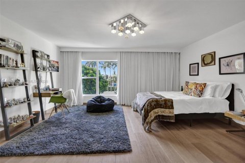 Appartement à louer à Bal Harbour, Floride: 3 chambres, 278.71 m2 № 1999371 - photo 10