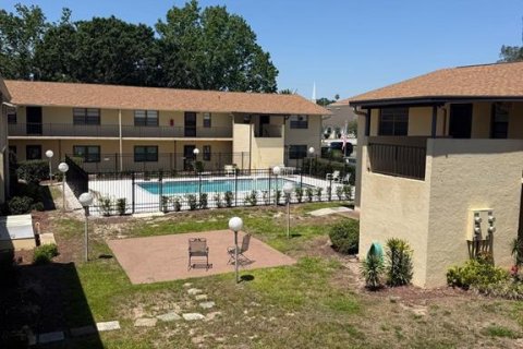 Condo in Lake Wales, Florida, 2 bedrooms  № 1643195 - photo 19