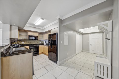 Condominio en venta en Sunny Isles Beach, Florida, 2 dormitorios, 117.61 m2 № 1953501 - foto 8