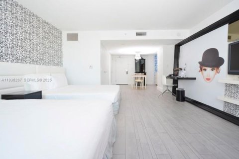 Copropriété à vendre à Miami Beach, Floride: 1 chambre, 64.66 m2 № 1994307 - photo 3