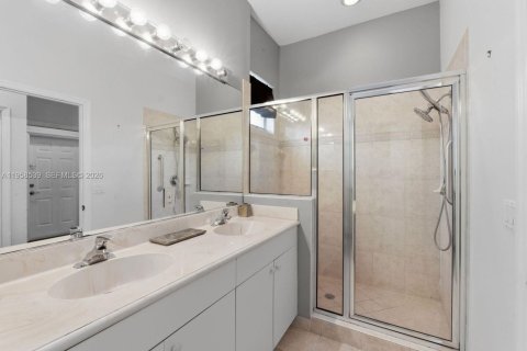 Villa ou maison à vendre à Coral Springs, Floride: 3 chambres, 142.33 m2 № 2024576 - photo 4