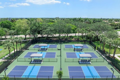 Villa ou maison à vendre à Coral Springs, Floride: 3 chambres, 142.33 m2 № 2024576 - photo 15