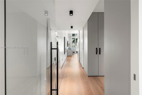 Купить таунхаус в Майами, Флорида 3 спальни, 173.73м2, № 2047965 - фото 12