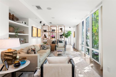 Купить таунхаус в Майами, Флорида 3 спальни, 173.73м2, № 2047965 - фото 5