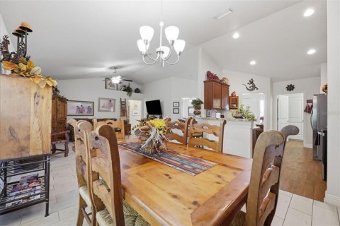Casa en venta en Spring Hill, Florida, 4 dormitorios, 163.69 m2 № 2384406 - foto 23
