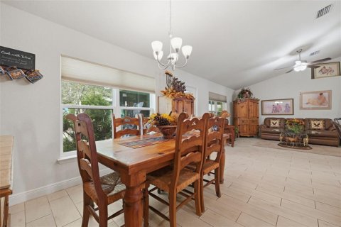 Casa en venta en Spring Hill, Florida, 4 dormitorios, 163.69 m2 № 2384406 - foto 24