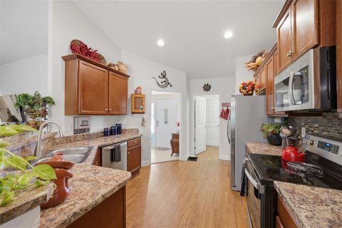 Casa en venta en Spring Hill, Florida, 4 dormitorios, 163.69 m2 № 2384406 - foto 6