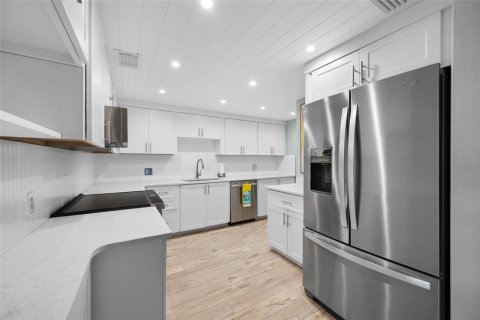 Condominio en venta en Clearwater, Florida, 2 dormitorios, 120.77 m2 № 2147994 - foto 8