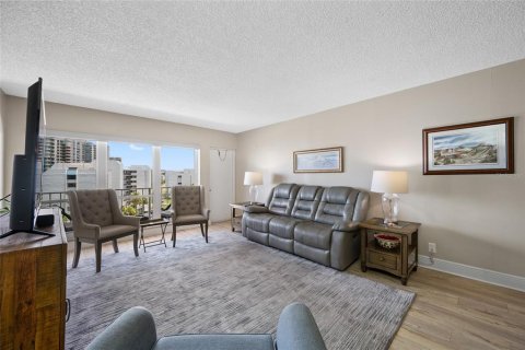 Condominio en venta en Clearwater, Florida, 2 dormitorios, 120.77 m2 № 2147994 - foto 20