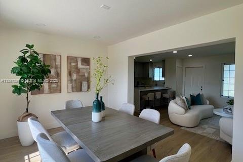 House in Miami, Florida 4 bedrooms № 1882515 - photo 9
