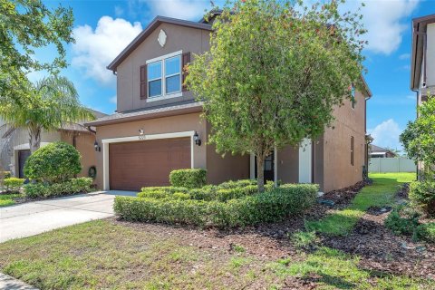 House in Riverview, Florida 4 bedrooms, 202.53 sq.m. № 1855997 - photo 22