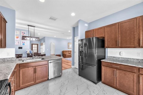 House in Riverview, Florida 4 bedrooms, 202.53 sq.m. № 1855997 - photo 9