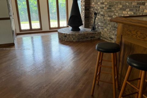 Купить виллу или дом в Плантация, Флорида 4 спальни, 253.34м2, № 1973653 - фото 12