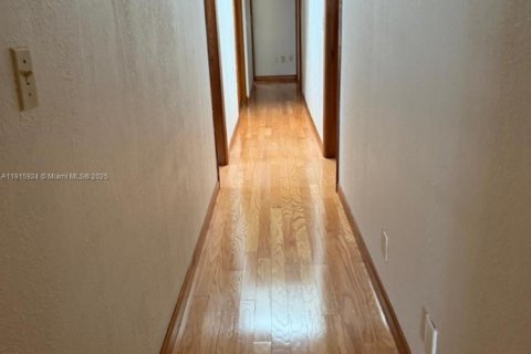 Купить виллу или дом в Плантация, Флорида 4 спальни, 253.34м2, № 1973653 - фото 16