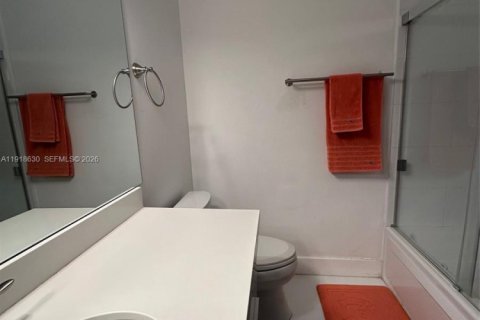 Купить виллу или дом в Дорал, Флорида 1 комната, 227.8м2, № 1972090 - фото 25