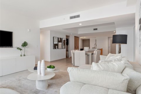 Villa ou maison à louer à Bay Harbor Islands, Floride: 2 chambres, 135.64 m2 № 1921882 - photo 12