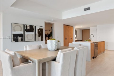 Villa ou maison à louer à Bay Harbor Islands, Floride: 2 chambres, 135.64 m2 № 1921882 - photo 15