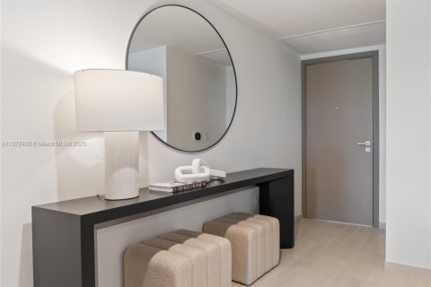 Villa ou maison à louer à Bay Harbor Islands, Floride: 2 chambres, 135.64 m2 № 1921882 - photo 5