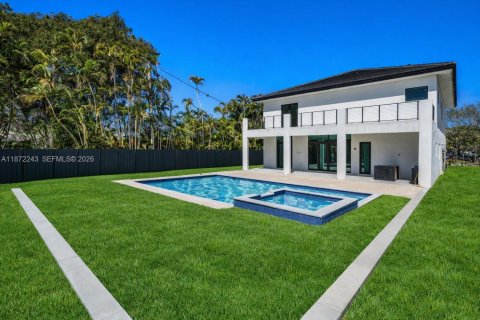 Villa ou maison à vendre à Miami, Floride: 5 chambres, 370.96 m2 № 1978829 - photo 24