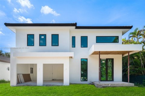 Villa ou maison à Miami, Floride 5 chambres, 370.96 m2 № 1978829