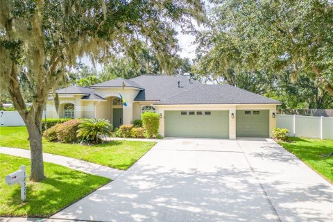 Villa ou maison à Riverview, Floride 4 chambres, 204.66 m2 № 2155907