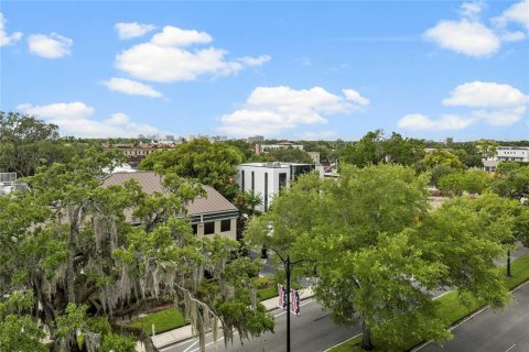 Townhouse in Winter Park, Florida 3 bedrooms, 283.17 sq.m. № 2148741 - photo 28