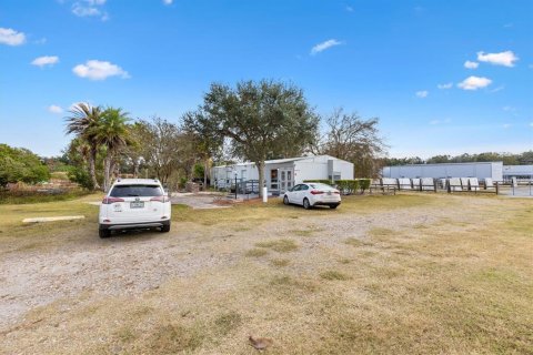 Immobilier commercial à louer à Oxford, Floride № 1722477 - photo 4