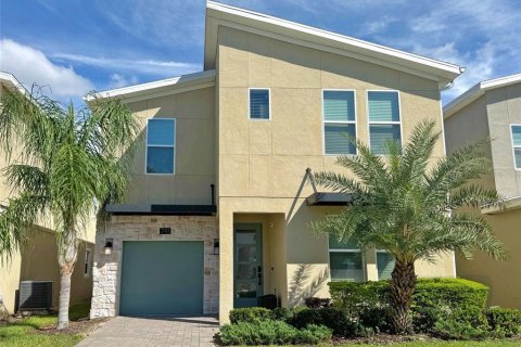 House in Davenport, Florida 6 bedrooms, 305.74 sq.m. № 2151274