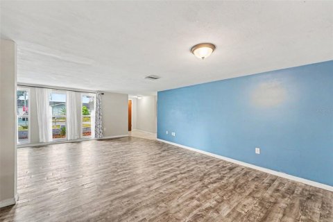 Villa ou maison à vendre à Port Richey, Floride: 3 chambres, 134.52 m2 № 2148759 - photo 7