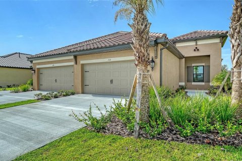 Villa ou maison à vendre à Nokomis, Floride: 2 chambres, 139.63 m2 № 2302215 - photo 2