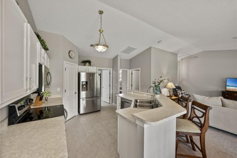 Casa en alquiler en San Antonio, Florida, 2 dormitorios, 118.08 m2 № 1906383 - foto 21