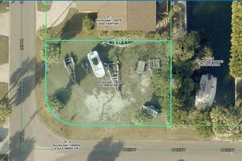 Land in Hernando Beach, Florida № 2379510