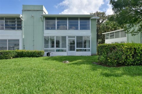 Condo in Ocala, Florida, 2 bedrooms  № 2214379 - photo 27