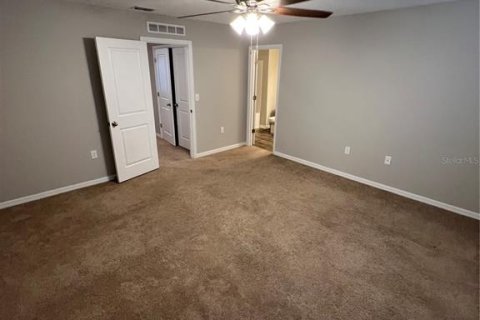 Touwnhouse à louer à Davenport, Floride: 3 chambres, 130.43 m2 № 2418885 - photo 5