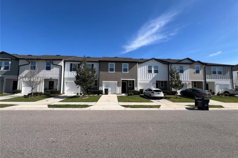 Touwnhouse à Davenport, Floride 3 chambres, 130.43 m2 № 2418885